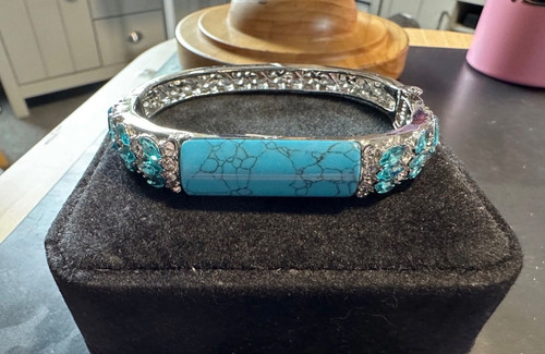 Silver tone turquoise - tone, effect